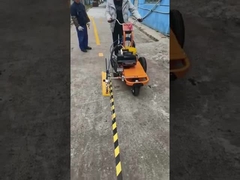 ما هي مزايا استخدام ماكينة الطرق المزودة بشاحن بطارية مقارنة بآلة بدون شاحن؟