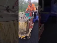 ما هي السمات الرئيسية لآلة الطرق بالحرارة؟